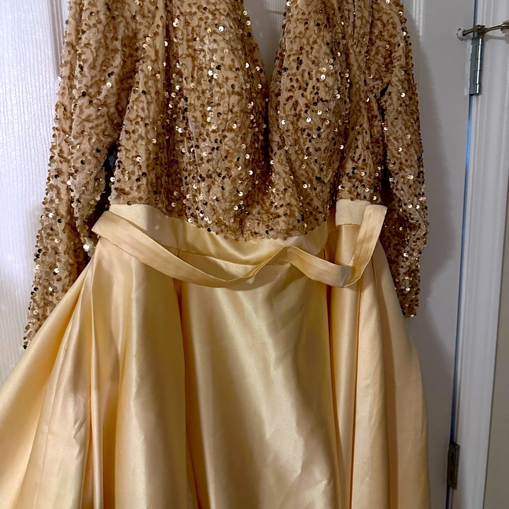 Gold sparkle dresss